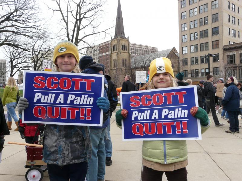 Scott, Pull A Palin, Quit