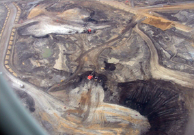 Oilsands mining in Canada (Source: Sierra Club of Canada)